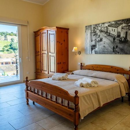 Casa Tacconi Panzió Villasimius Kültér fotó
