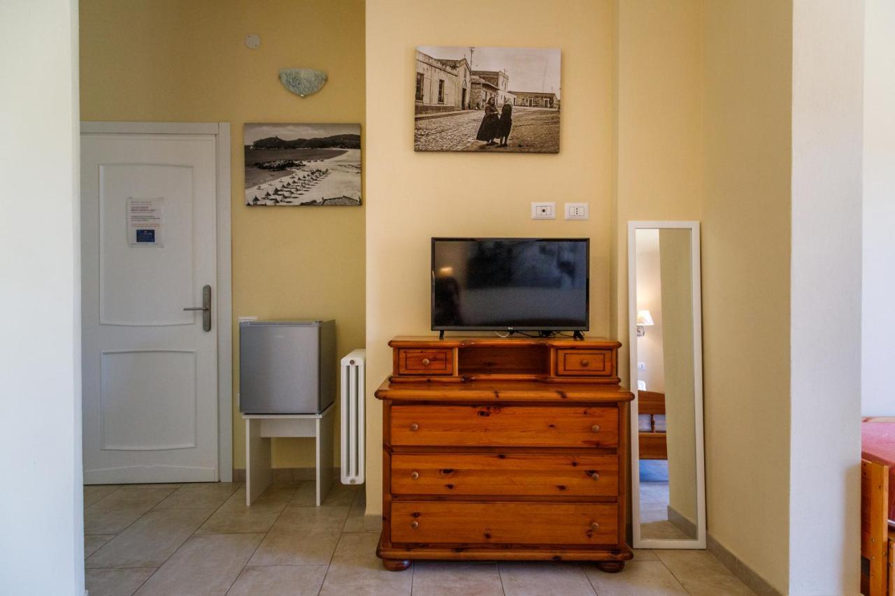 Casa Tacconi Panzió Villasimius Kültér fotó